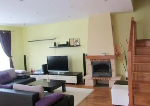 Casa de vanzare in Alba Iulia - 2/2