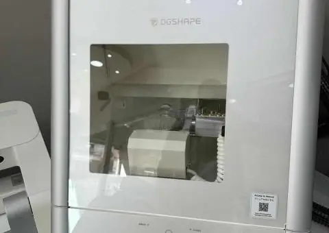 Roland DWX-52D 5-Axis Dental Milling Machine