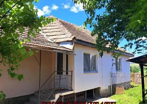 Casa de vanzare in Razboieni - Cetate