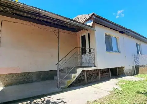 Casa de vanzare in Razboieni - Cetate - 2/2
