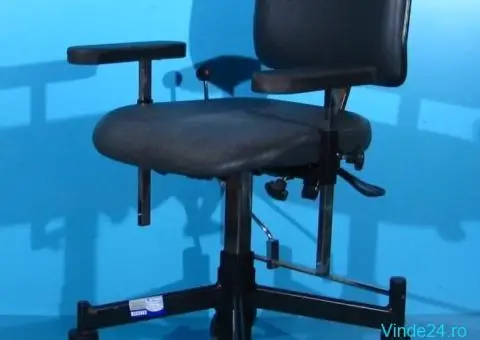 Scaun de birou ergonomic pacient Meyra - 1/10