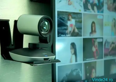 Model online în București - 8/8