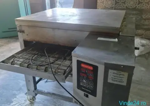 Cuptor covrigi , pizza tip tunel / Cuptor pizza covrigi cu banda SANOVEN  2300 € - 3/3