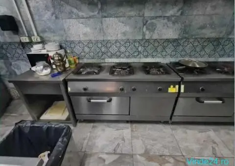 Masina de gatit cu 3 focuri si cuptor / Plita electrica 380 V cu 6 arzatoare patrate - Second Hand - 3/4