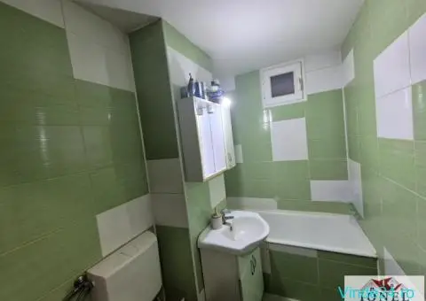 Apartament trei camere de vanzare in Cugir - 4/6