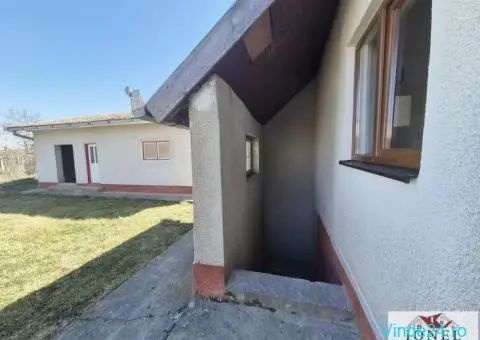 Casa de vanzare in Teius - 9/10