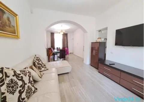 GM1553 Inchiriere vila D P 1 M Unirii Parcul Carol, amenajata - 1/10