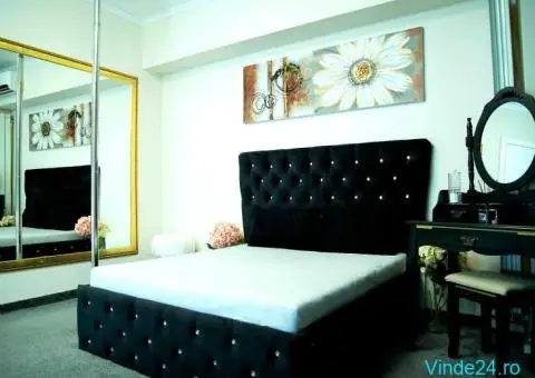 Model online în București - 2/7