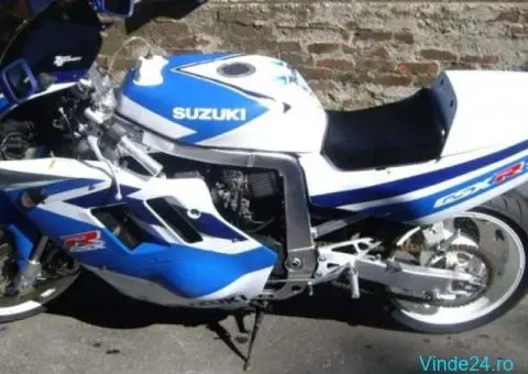 PIESE suzuki gsxr 750 / ulei / lichid - 8/8