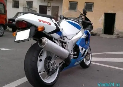 PIESE suzuki gsxr 600 / 750 SRAD - 7/8