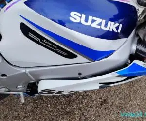 REZERVOR / suzuki / gsxr / 600 / 750 / SRAD