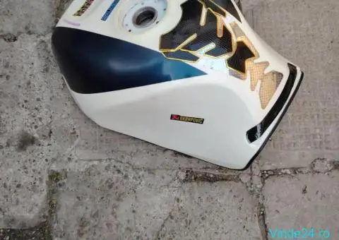 REZERVOR suzuki / gsxr 600 / 750 / SRAD - 2/2