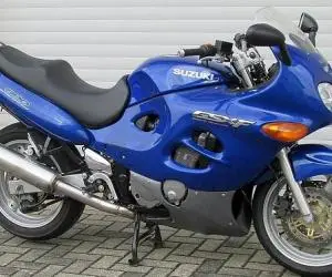 PIESE suzuki gsx 600 F