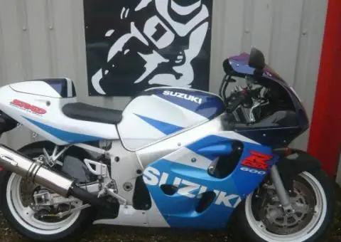 PIESE suzuki gsxr 600 / 750 SRAD - 1/8