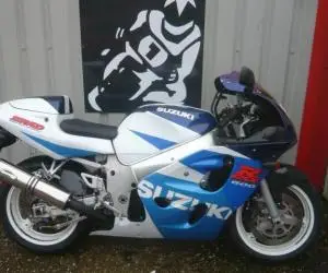 PIESE suzuki gsxr 600 / 750 SRAD