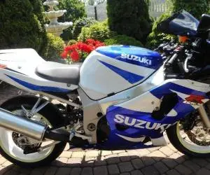 PIESE suzuki gsxr 600 K 1 K 2 K 3