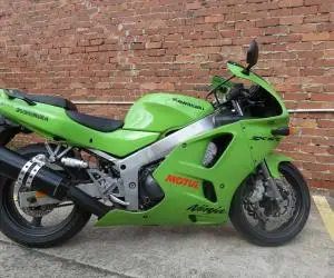PIESE kawasaki zx 6 r
