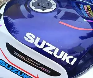 REZERVOR / suzuki / gsxr / 600 / 750 / SRAD
