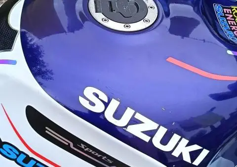 REZERVOR / suzuki / gsxr / 600 / 750 / SRAD - 4/8