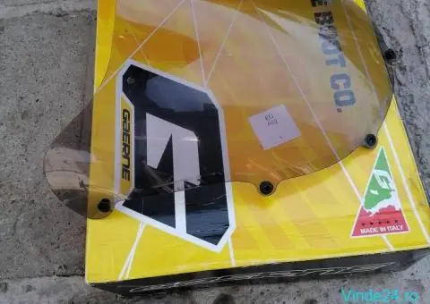 PARBRIZ suzuki gsxr 600 / 750 / SRAD - 4/8