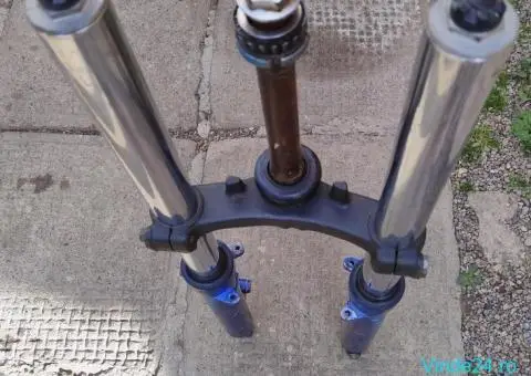 FURCA / JAMBE suzuki gsx 600 / 750 F - 4/8