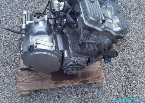 MOTOR suzuki gsx 600 F - 1/8