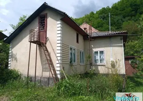 Casa de vanzare in Trampoiele - Zlatna 1992mp teren - 2/10