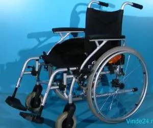 Scaun cu rotile din aluminiu -Drive