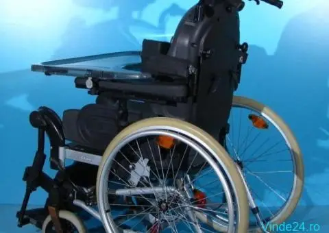 Scaun cu rotile - Invacare / latime sezut 43 cm - 10/10