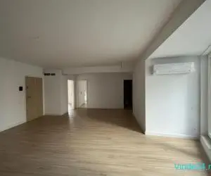 GM1602 Inchiriere apartament 3 camere Unirii, parcare, bl. 2023