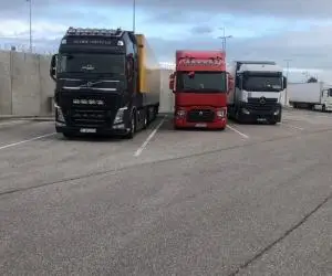 Angajăm Mecanici pentru camioane multimarcă