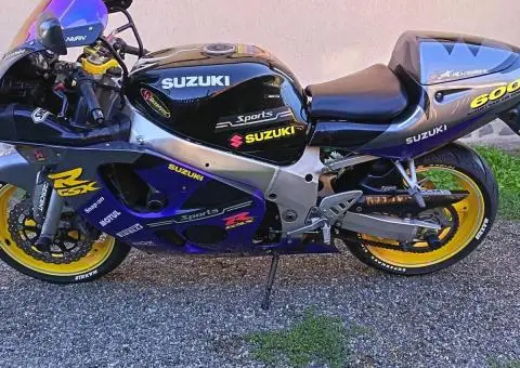 CARENE suzuki gsxr 600 / 750 SRAD - 6/8