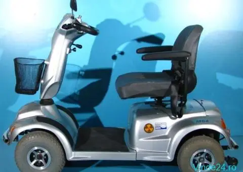 Scuter electric  Mobilis M84 - 15 km h - 1/10