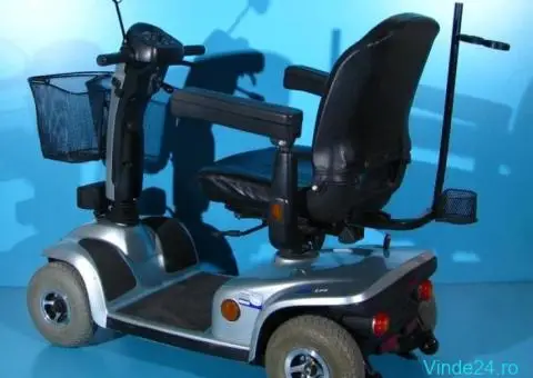 Scuter electric Invacare Leo - 6 km h - 10/10