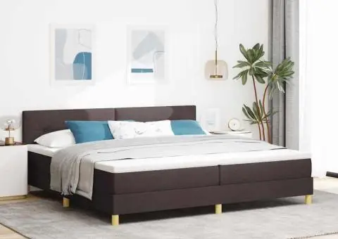 Pat cu arcuri cu saltea și LED maro închis 200x200 cm din țesătură - 1/4