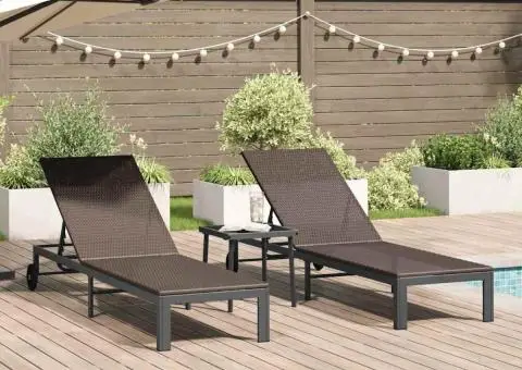 Șezlonguri cu roți și masă, 2 buc., maro, poliratan - 1/5