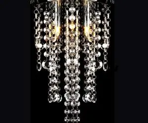 Plafonieră din metal alb, cu mărgele de cristal