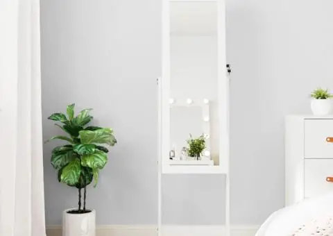 Dulap autonom de bijuterii, cu oglindă și lumini LED, alb - 1/5